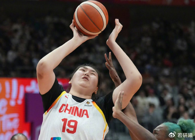 中国女篮双塔战术受挫 北京时间世界杯预选赛不