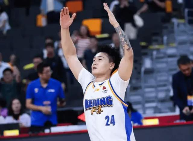 北京末节发力逆转广东 杰曼绝杀助球队取胜