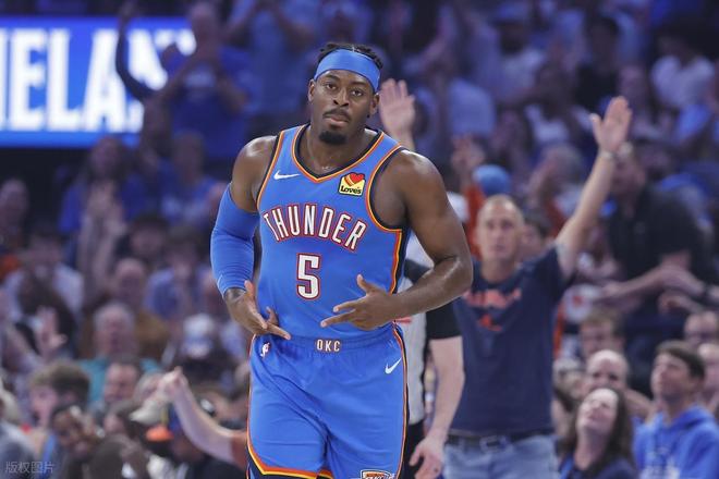 雷霆大胜湖人暴露阵容短板 詹姆斯难救球队惨败